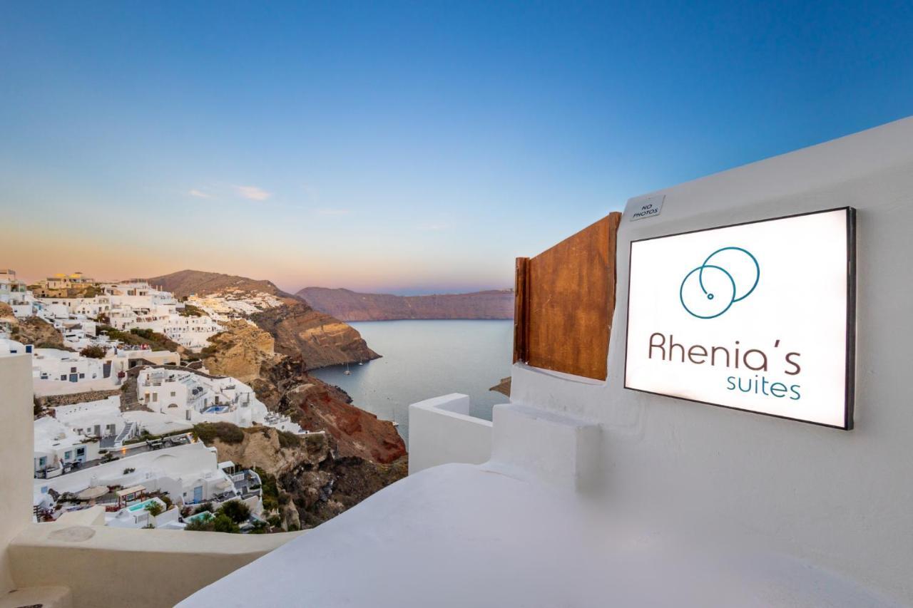 Rhenia'S Suites Oía Exteriér fotografie