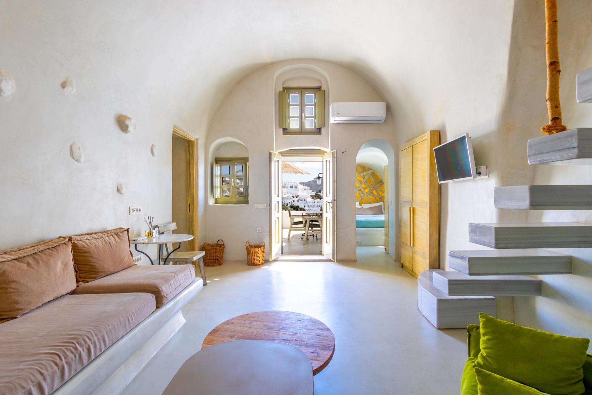 Rhenia'S Suites Oía Exteriér fotografie